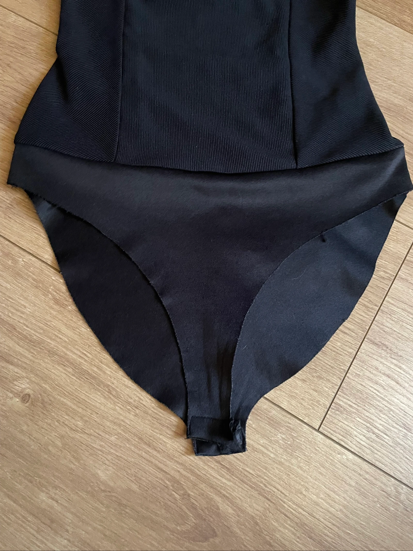 Bershka Body laço preto tamanho P – photo 3